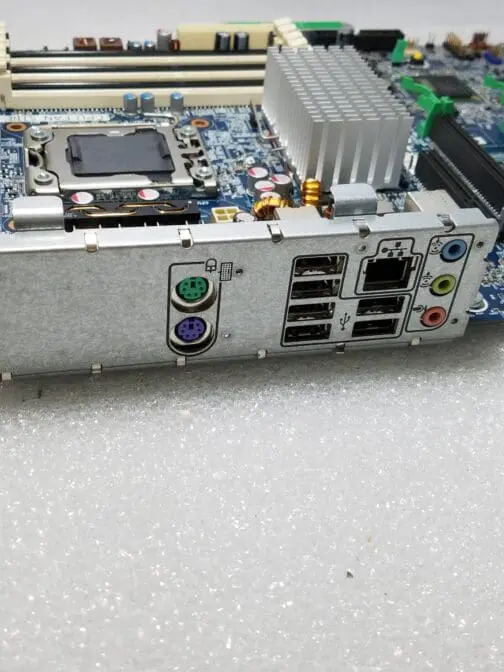 HP Z400 Workstation Motherboard 586766-002 586968-001 6 Memory Slots - Image 3