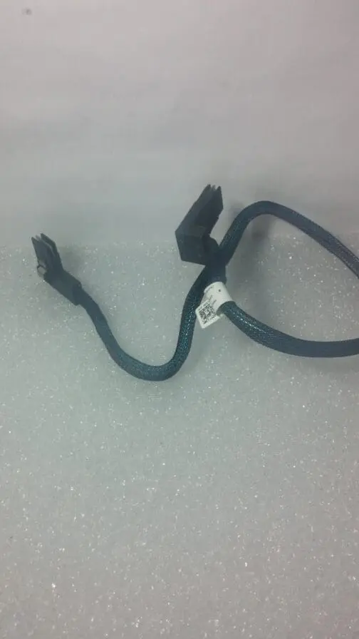 Dell Y674P R510 H700 SAS cable