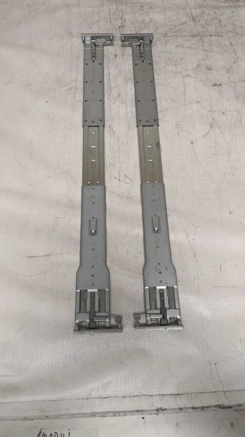 HP Proliant DL380 G8 G9 SFF 2.5" 2U Sliding Rail Kit Left & Right 737412-001