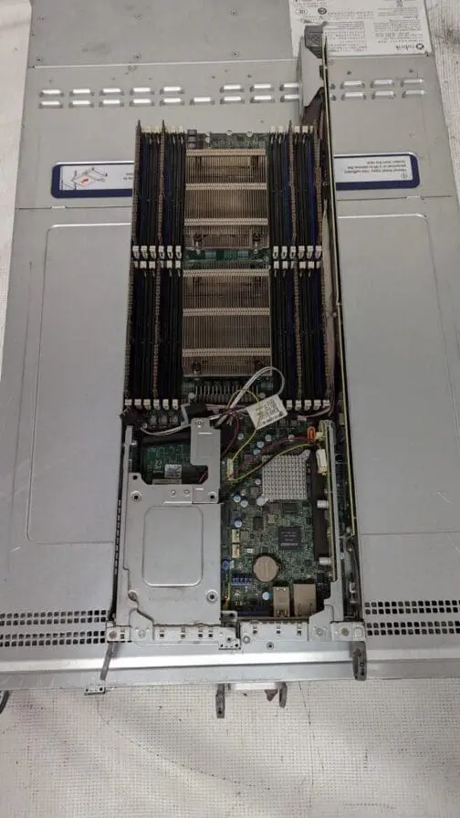 Supermicro 2U CSE-827B 4x Node X10DRT-B+ 8x E5-2680 v4 1TB Ram 12x Trays - Image 4