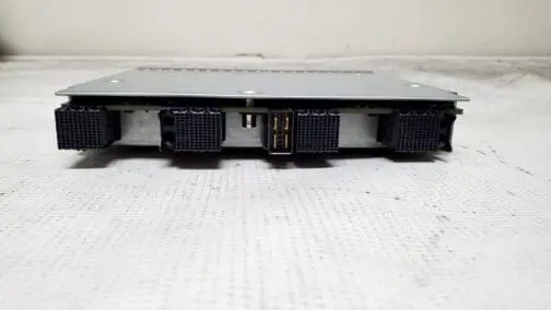 Cisco 8 Port 10Gb Fabric Extender Module UCS-IOM-2208XP / No SFPs - Image 3