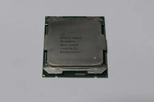 Intel Xeon E5-2695 V4 2.10GHz 18-Core 45MB 9.6GT/s 120W CPU Processor SR2J1