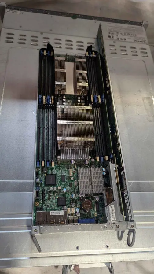 Supermicro 2U CSE-217 4-Node X9DRT-HF+  8x Xeon E5-2670 v2 2.5ghz 512gb 24xTrays - Image 5