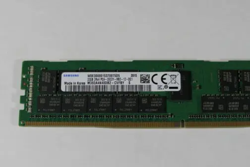 Samsung M393A4K40DB2-CVF 32GB 2Rx4 PC4-2933Y Server Memory