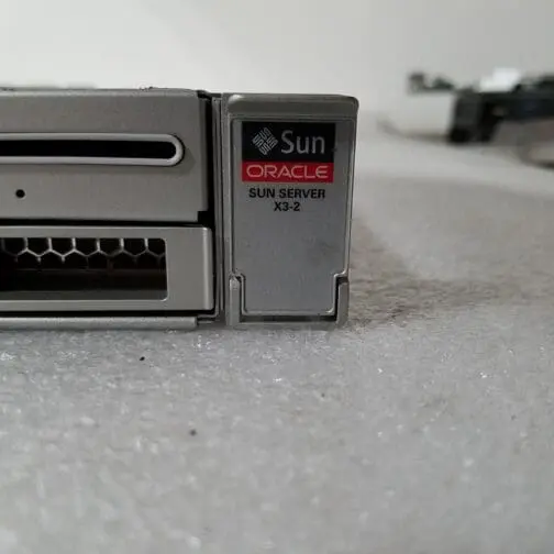 Sun Oracle Server X3-2 1U Barebones w/ 2x Heatsinks 2x 600W PSU NO HDD/RAM/CPU - Image 2