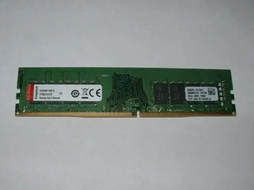 Kingston 16GB DDR4-19200 PC4-2400 Desktop Memory KVR24N17D8/16