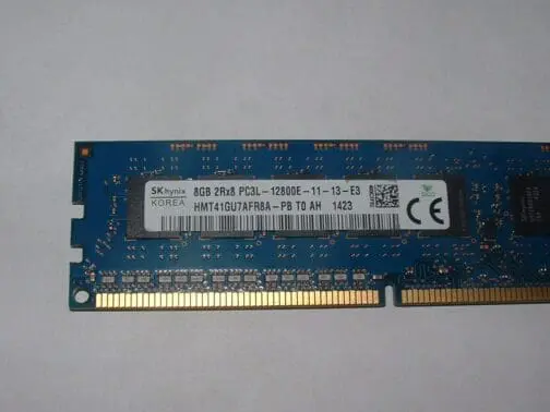 32GB (4x 8GB) PC3L-12800E DDR3-1600MHz 2Rx8 ECC Hynix HMT41GU7AFR8A-PB