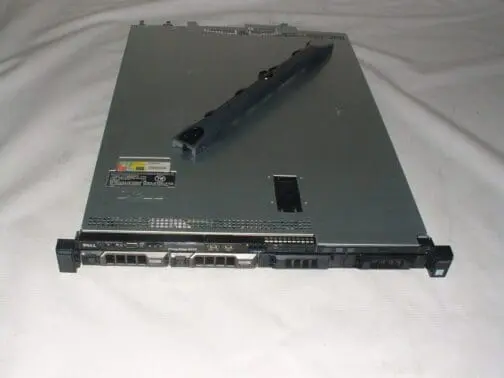 Dell PowerEdge R330 Xeon E3-1245 v5 3.5GHz  32gb  H330  2x 3.5" Trays  SVR 2012