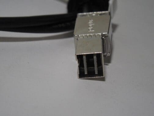 *NEW* EMC 038-004-378-00 SFF-8644 of SFF-8644 MiniSAS HD (2.1) 1.0m Cord - Image 3